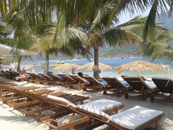 Вьетнам подвел итоги туристического сезона за 2016 год, россияне на 6-м месте по числу туристов