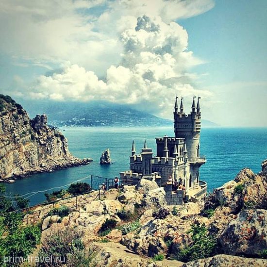 Отельеры и транспортники Крыма озаботились доставкой гостей к местам отдыха