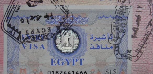 Египет: туристов меньше, поднимем визовый сбор