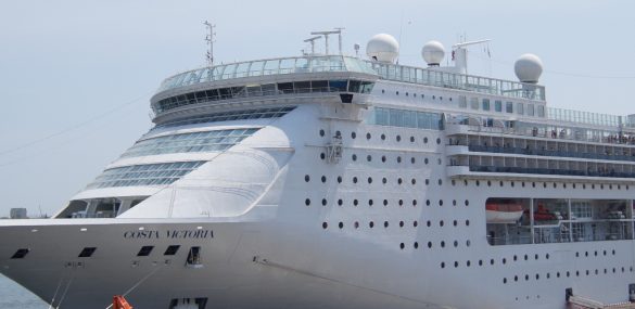 Владивосток готовится к встрече лайнера Costa Victoria