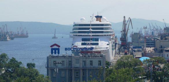 Мосты, Транссиб, полевая кухня и виды Владивостока – чем удивят туристов Costa NeoRomantica