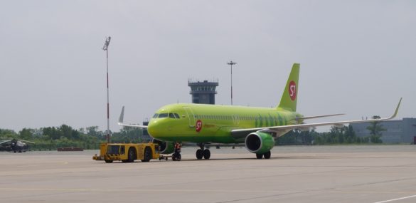 Авиадебоширы теперь будут заноситься в специальный реестр – разъяснения юриста