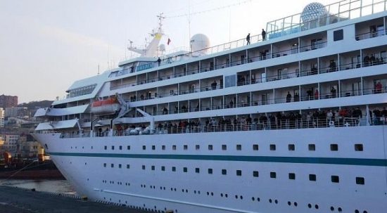 Лайнер «Amadea» открыл круизный сезон в Приморье