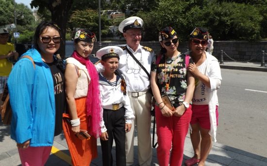 Более 200 тысяч туристов из КНР посетили Приморье без виз в составе групп