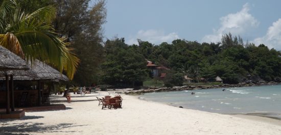 На Боракае могут закрыть 300 отелей, т.к. остров становится  «выгребной ямой»