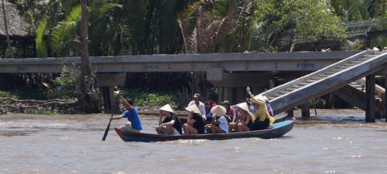 Отдых во Вьетнаме и Сингапуре может испортить лихорадка Денге