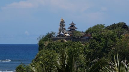 Вулканы и море, танцы и релакс,  серфинг и шопинг – отдыхаем на Бали