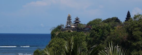 Вулканы и море, танцы и релакс, серфинг и шопинг – отдыхаем на Бали