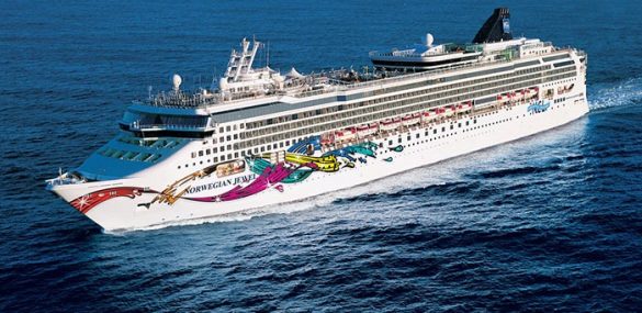 Круизный лайнер Norwegian Jewel доставил на Камчатку 2300 иностранных туристов