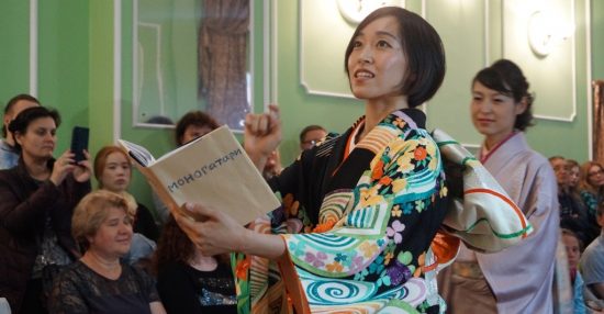 «Блистательный принц Гэндзи» и кимоно-шоу «отправили» приморцев в исторический вояж