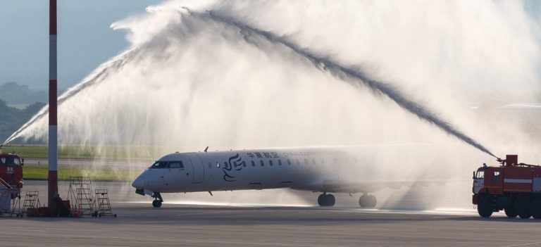 Прямой рейс соединил Владивосток и китайский Цицикар