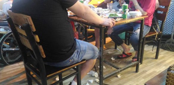 Туристов из Китая решили научить правилам поведения в России