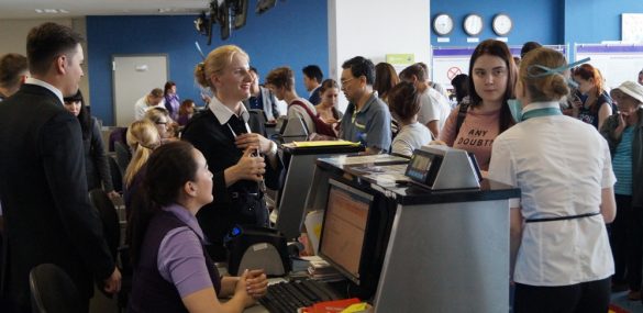 Пассажиров в аэропорту Владивосток стали обслуживать гораздо быстрее