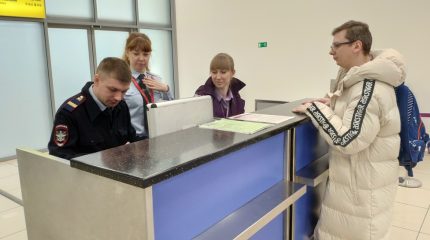 Приморские пассажиры чтут закон