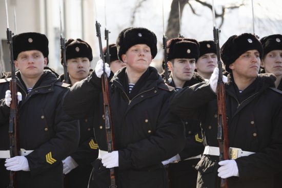 Владивосток в топовом рейтинге по празднованию 23 февраля