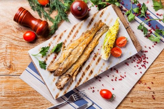 Владивосток в феврале будет есть навагу и веселиться