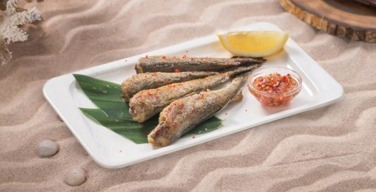 Жареная навага и авторские блюда на Втором ежегодном фестивале наваги во Владивостоке