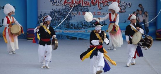 Южная Корея приглашает приморцев на весенние фестивали