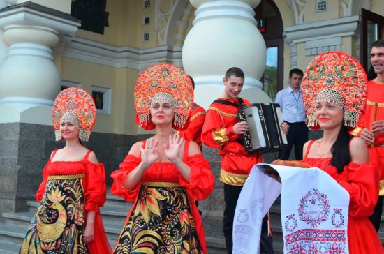 Иностранных туристов приезжает в Приморье все больше и больше