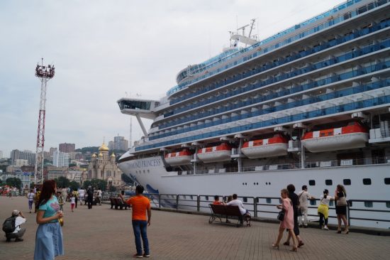 «Бриллиантовая принцесса» вновь заглянула во Владивосток