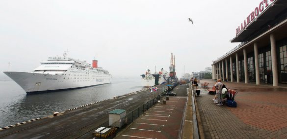 Лайнер Ocean Dream во Владивостоке и скрипка, пережившая атомную бомбу