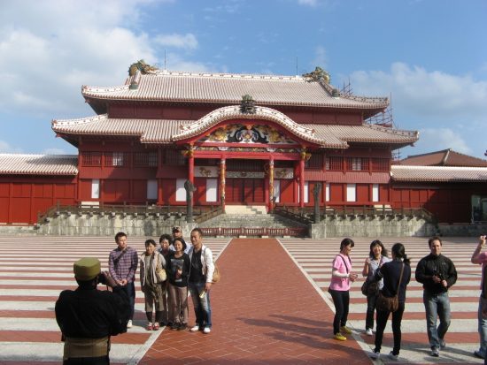 Пожар уничтожил на Окинаве объект ЮНЕСКО