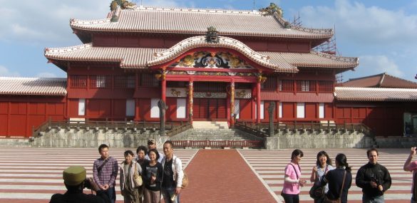 Пожар уничтожил на Окинаве объект ЮНЕСКО