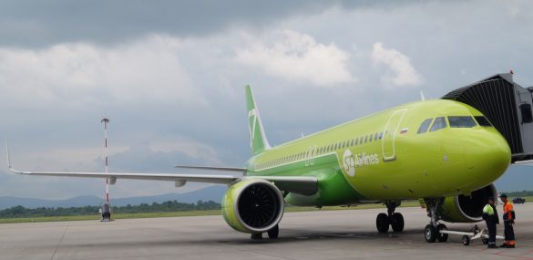 Компания S7 Airlines временно сделала невозвратные билеты возвратными