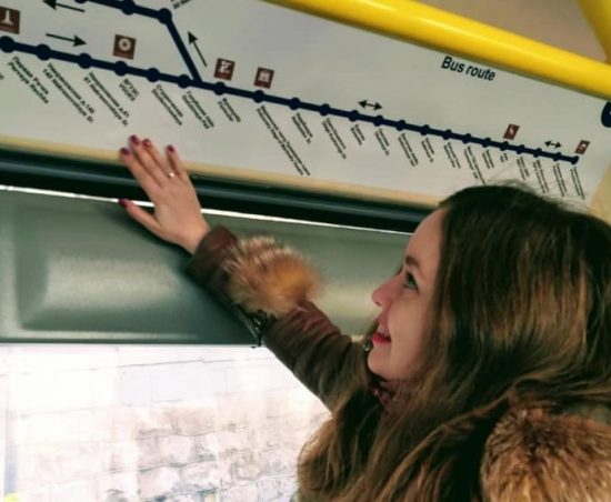 Общественный транспорт в столице Приморья становится удобнее для туристов