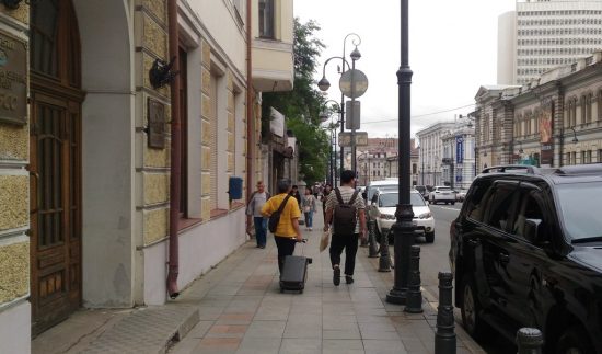 Плача Ярославны и паники в офисах нет, но сердце екает – туроператоры пережидают вирус