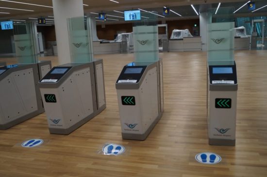 Южная Корея в борьбе с вирусом вновь ввела визовый режим для иностранцев