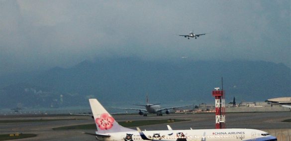 Своему флагманскому перевозчику China Airlines Тайвань хочет сменить имя