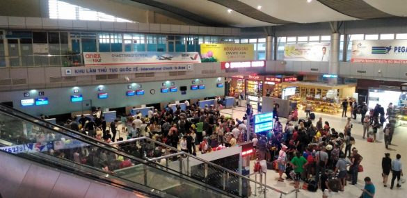 Дальневосточников продолжают вывозить из-за рубежа