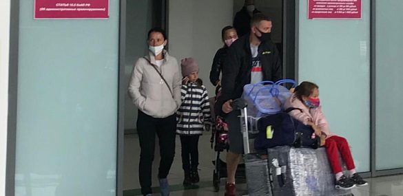 Еще более 100 человек эвакуировали сегодня в Приморье из Сеула