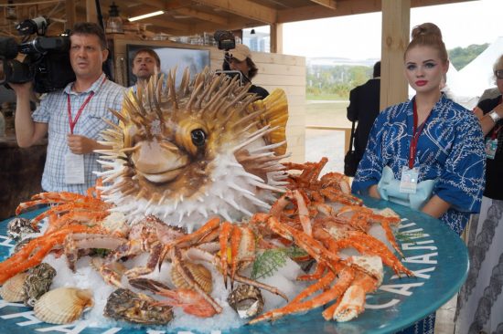 Едим и путешествуем: гастрономический туризм станет главной темой выездной сессии ВЭФ