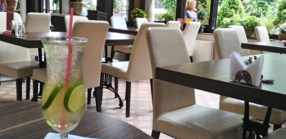 Рестораторов оставят без чаевых