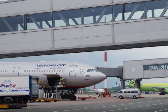 Опоздавшие на рейсы Аэрофлота, смогут бесплатно поменять билет