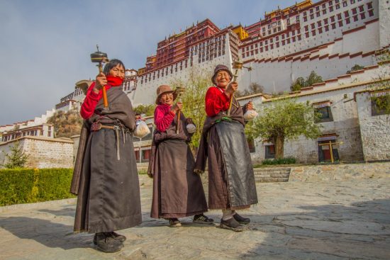 Тибет ждёт открытия границ и туристов из разных стран мира
