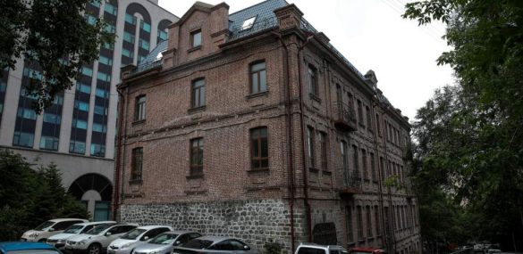 Шесть предпринимателей претендуют на строительство гостиницы на условиях ГЧП во Владивостоке