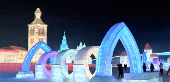 «Царство снега и льда» заработало в Харбине