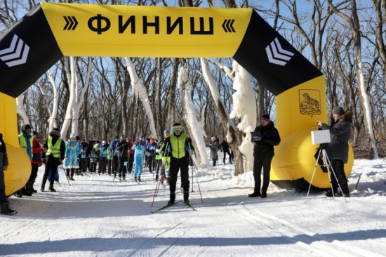 Бесплатный отдых в массы: лыжная трасса и прокат снаряжения на Русском