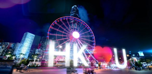 Обратный отсчет до Нового года провели в Гонконге