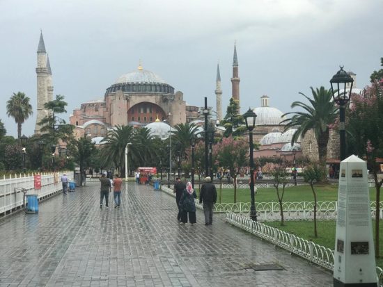 Турцию можно заменить на Россию или консультации по ограничениям полетов