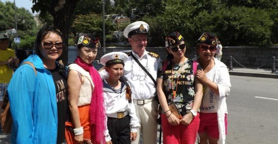 А китайские туристы все едут и едут в Приморье