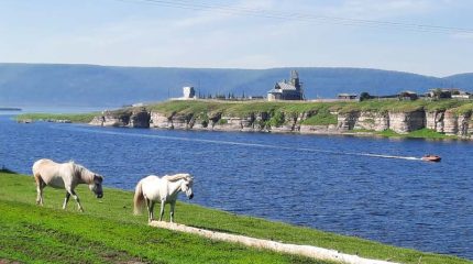 Ямщик, не гони лошадей. Остановка в якутском селе Синск