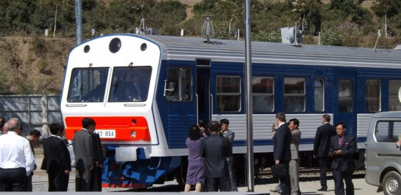 Южная Корея для развития туризма готова запустить поезд из Пусана через КНДР во Владивосток