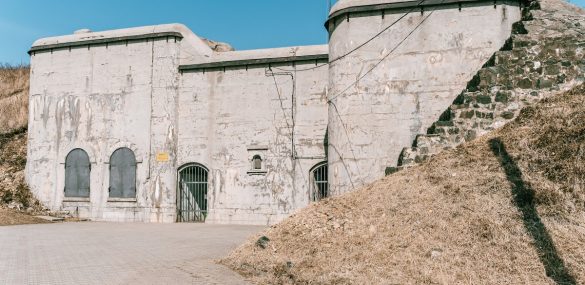 Владивостокцев и гостей города приглашают в путешествие по подземным галереям Форта №7