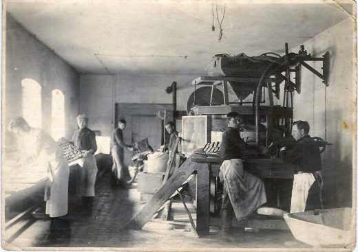 Дом-музей семьи Сухановых приглашает на «сладкую» выставку