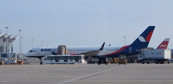 Минтранс РФ успокоил: россияне полетят за границу