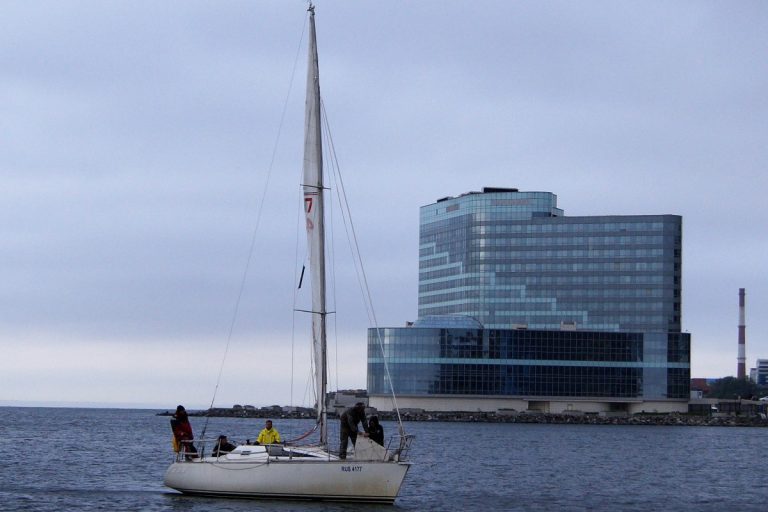 Отдых под парусами в Приморье – пора строить планы